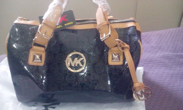 Bolsa Michael Kors Metalic Preta